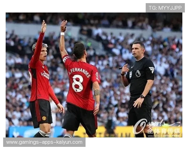 曼联争四彻底无望？连败后更衣室炸锅