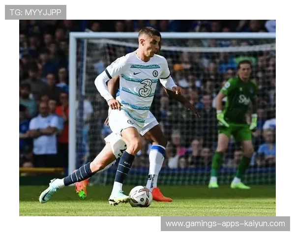 切尔西哈弗茨禁区内回敲前锋补射成功——解码现代足球的默契与情感