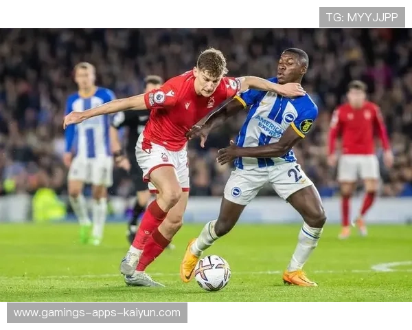 热刺中路配合紧密给对手制造巨大压力 热刺中路配合紧密给对手制造巨大压力